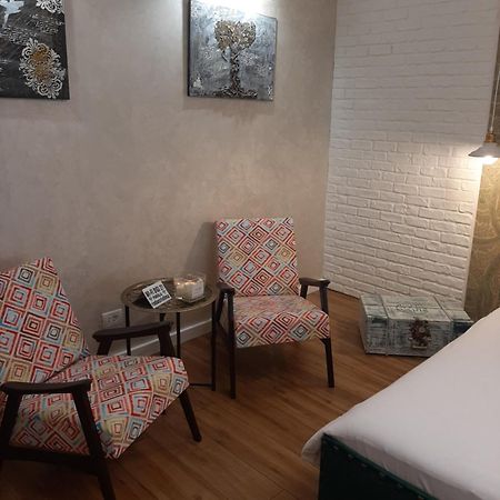 דירות בוזאו Restauro Apartament חדר תמונה