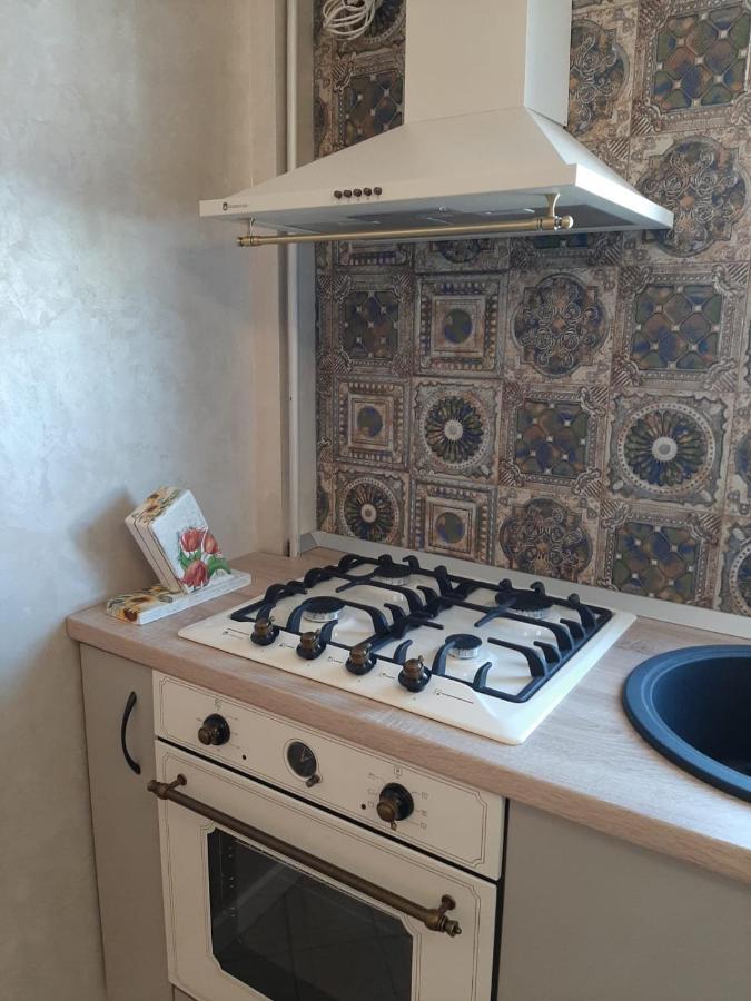 דירות בוזאו Restauro Apartament מראה חיצוני תמונה