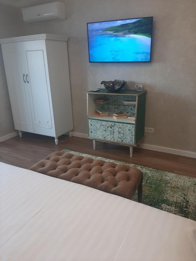 דירות בוזאו Restauro Apartament מראה חיצוני תמונה